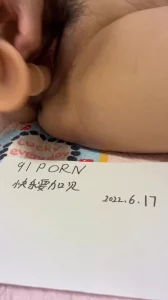 极品推荐尊享高颜值极品网红梦菲桐香土豪订制剧情私拍勾引上司骑乘做爱强暴嫂子