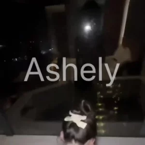 小二蛋呀会所偷拍苗条小姐姐美乳翘臀超近镜头乳房近在眼前